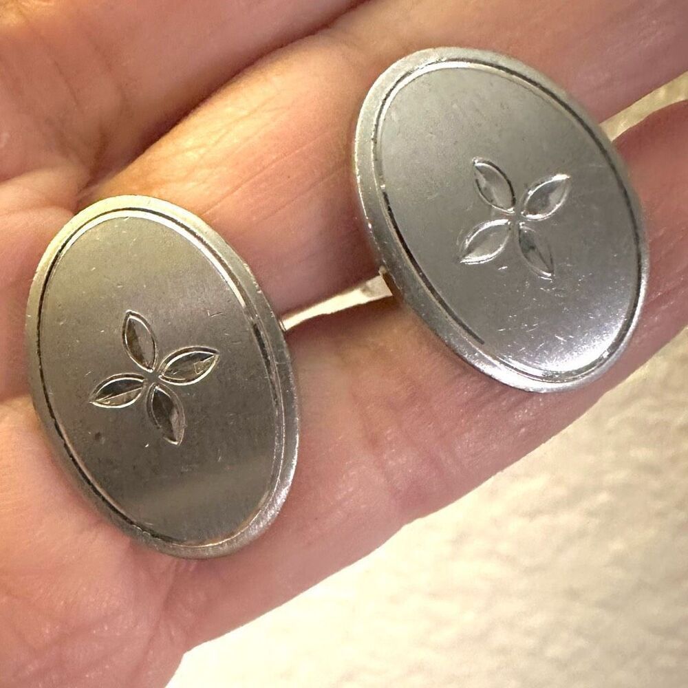 Silver tone oval vintage cuff links